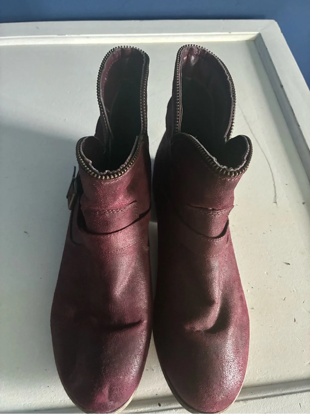 Women’s Burgundy Short Booties Zipper Design With Buckle Size 10